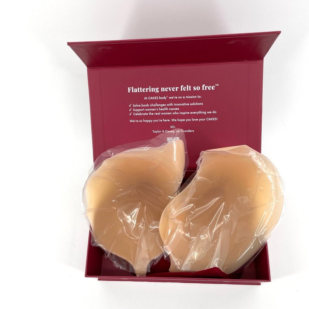 Cakes Body Silicone Cleavage Bra DD+ Honey Medical Grade Adhesive Nude Strapless